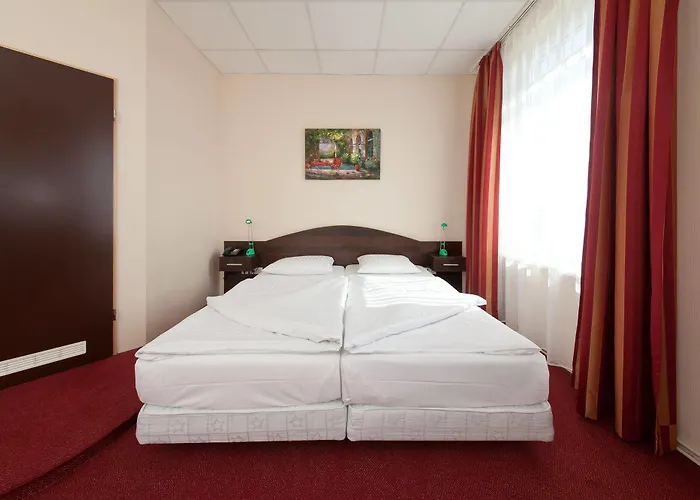 Polo Am Zob Hotel