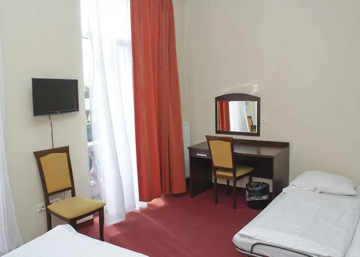 Polo Am Zob Hotel 3*