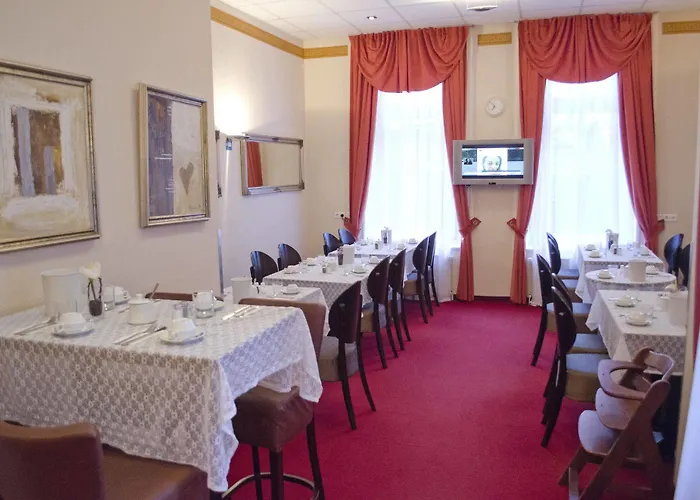Polo Am Zob Hotel